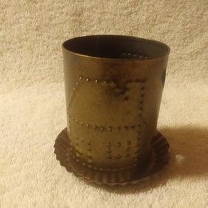 *Bronzed Tin Punched House Tealight Candle Holder #7621 (NWT)